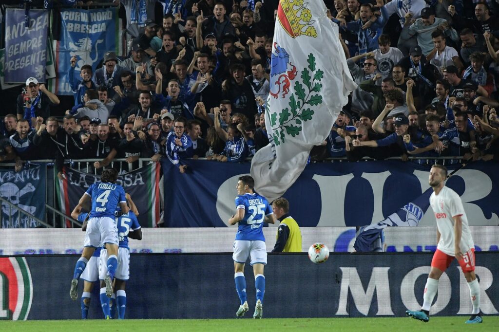 Brescia-Juventus striscione