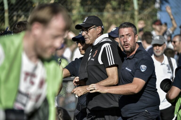 confronto Paratici Sarri