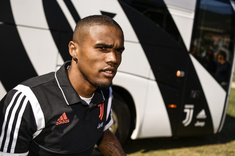 douglas costa