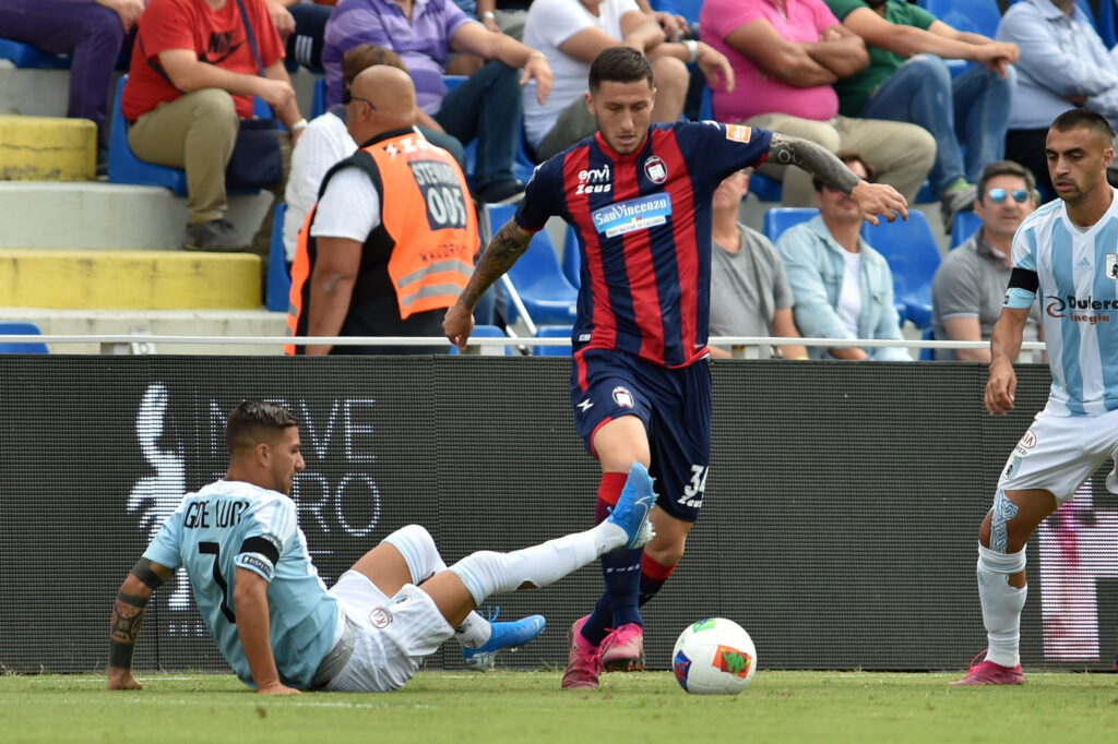 crotone entella