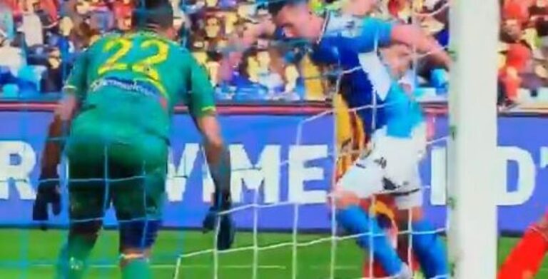 rigore Milik Napoli-Lecce
