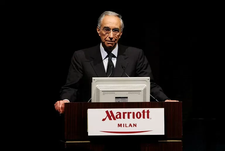 Franco Carraro