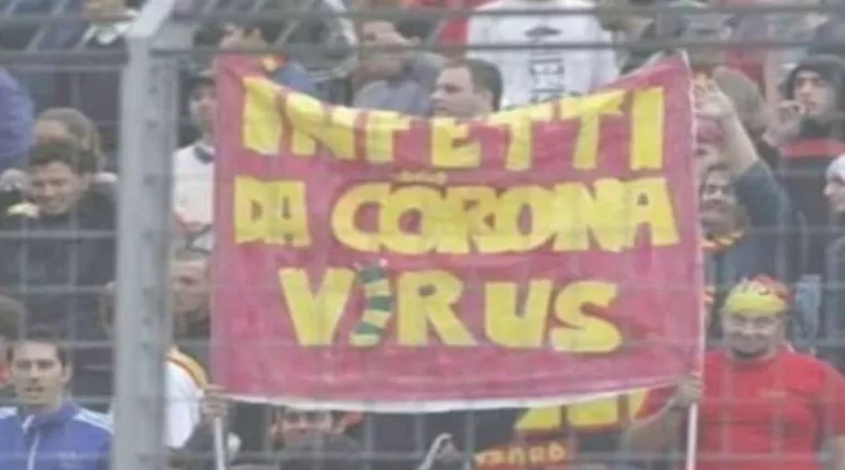 coronavirus striscione catanzaro