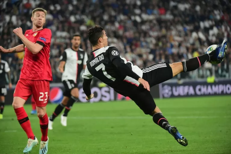 CRISTIANO RONALDO