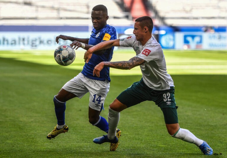 FC Schalke 04 v SV Werder Bremen - Bundesliga