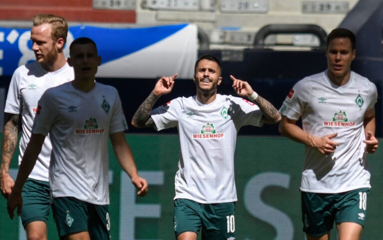 FC Schalke 04 v SV Werder Bremen - Bundesliga