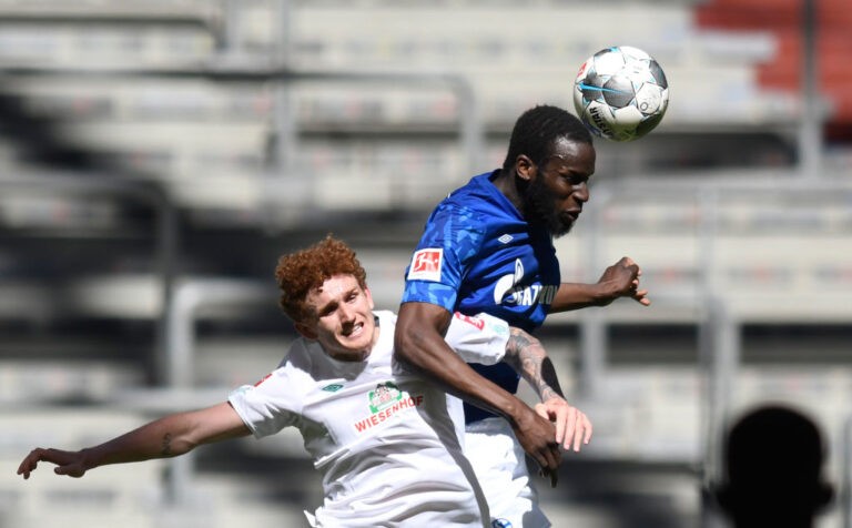 FC Schalke 04 v SV Werder Bremen - Bundesliga