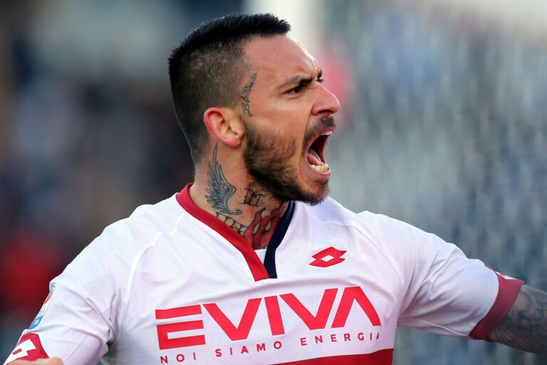 Mauricio Pinilla