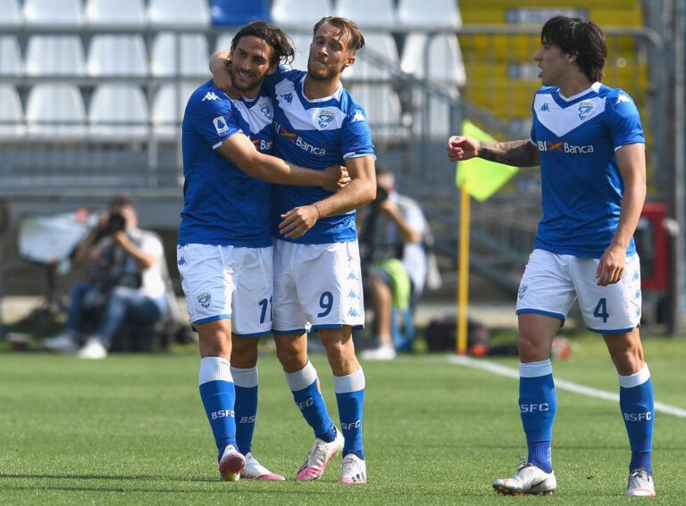 Brescia Calcio v Genoa