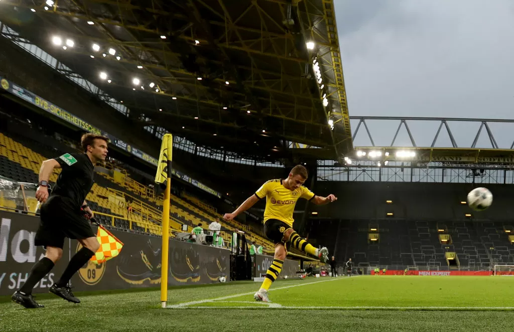 Borussia Dortmund v 1. FSV Mainz 05