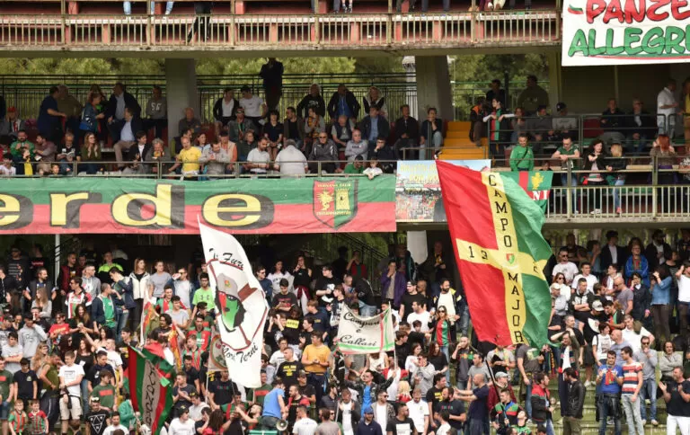 Tifosi Ternana
