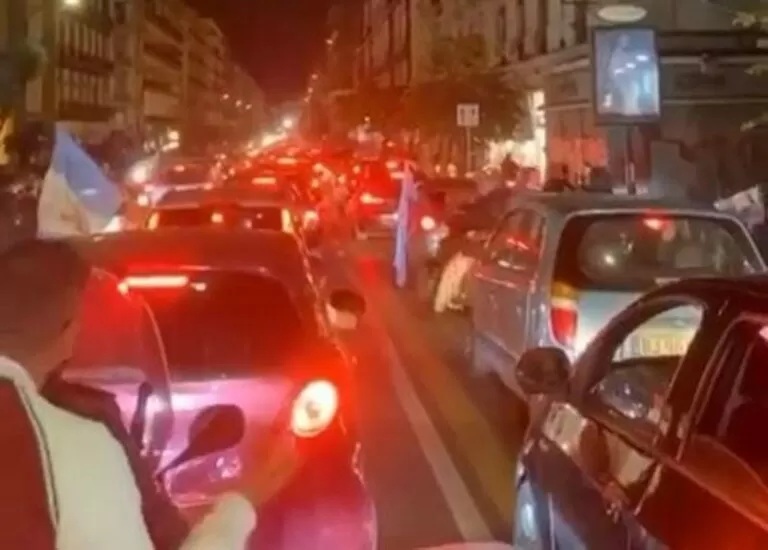 festa tifosi Napoli