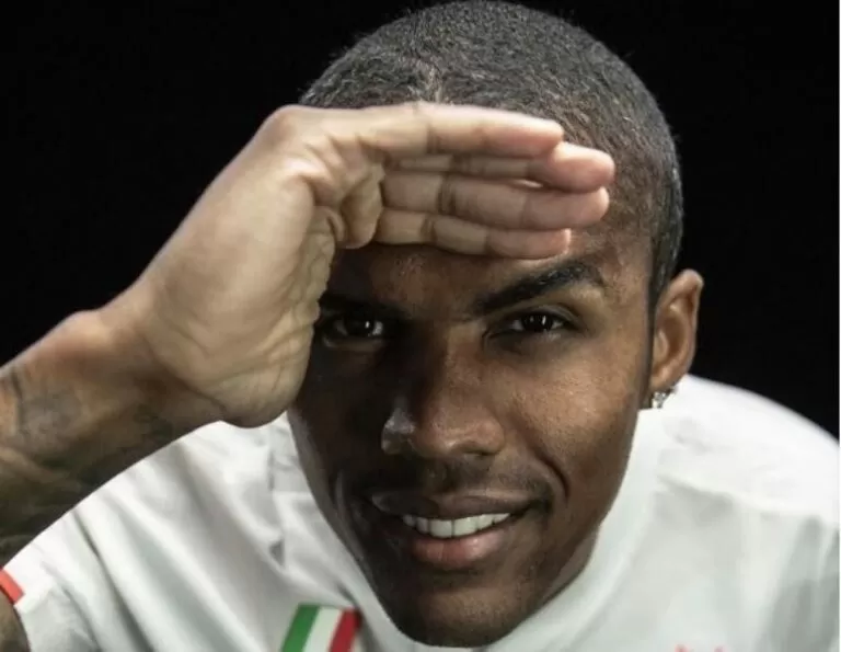 Douglas Costa