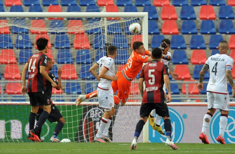 Bologna FC v Cagliari