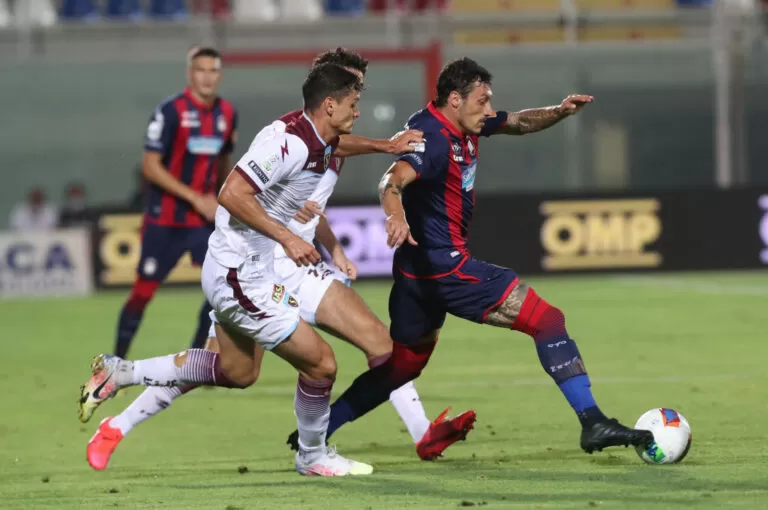 Crotone-Salernitana