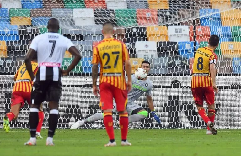 Udinese Calcio v US Lecce