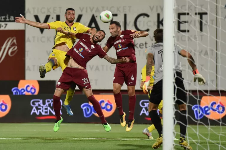 Trapani Calcio v FC Crotone
