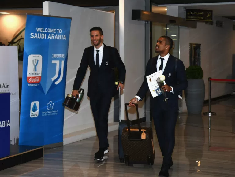 Douglas Costa