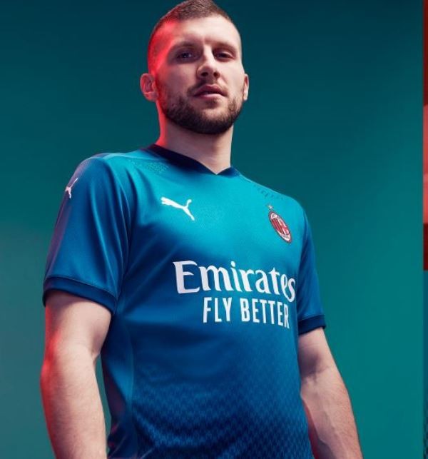 terza maglia Milan