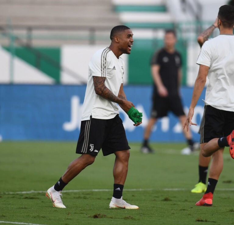 Douglas Costa