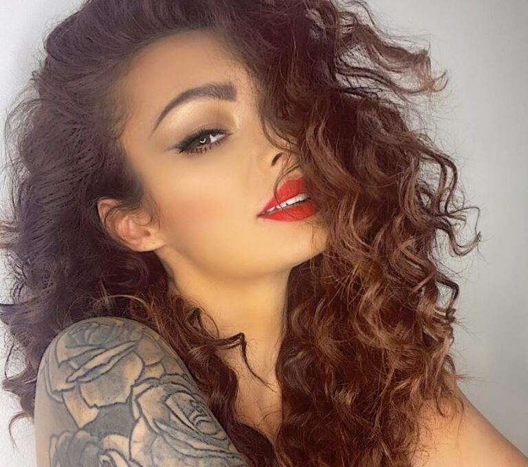 Fidanzata Menez
