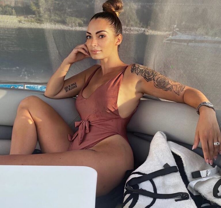 Fidanzata Menez