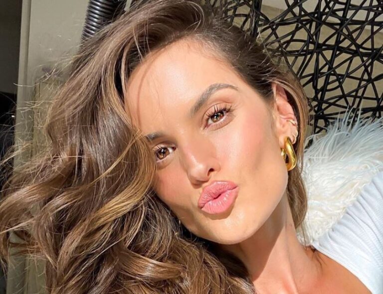 Izabel Goulart