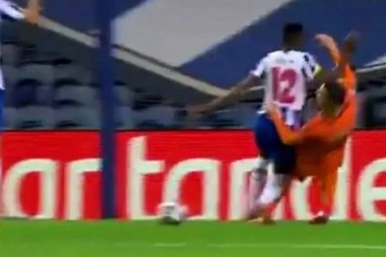 rigore Porto Juventus