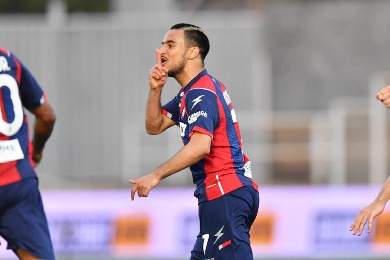 Ounas