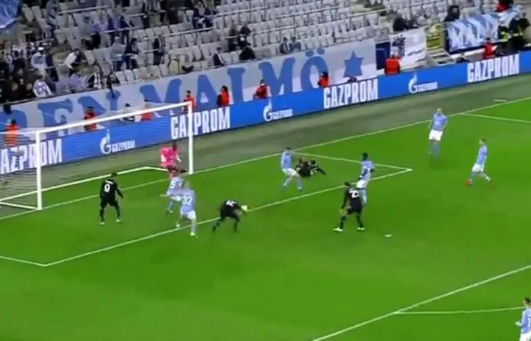 Alex Sandro
