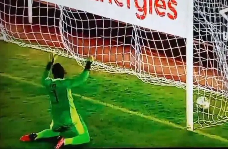 portiere Ofori