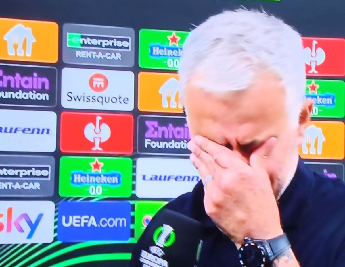 Mourinho lacrime 