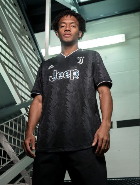 seconda maglia Juve