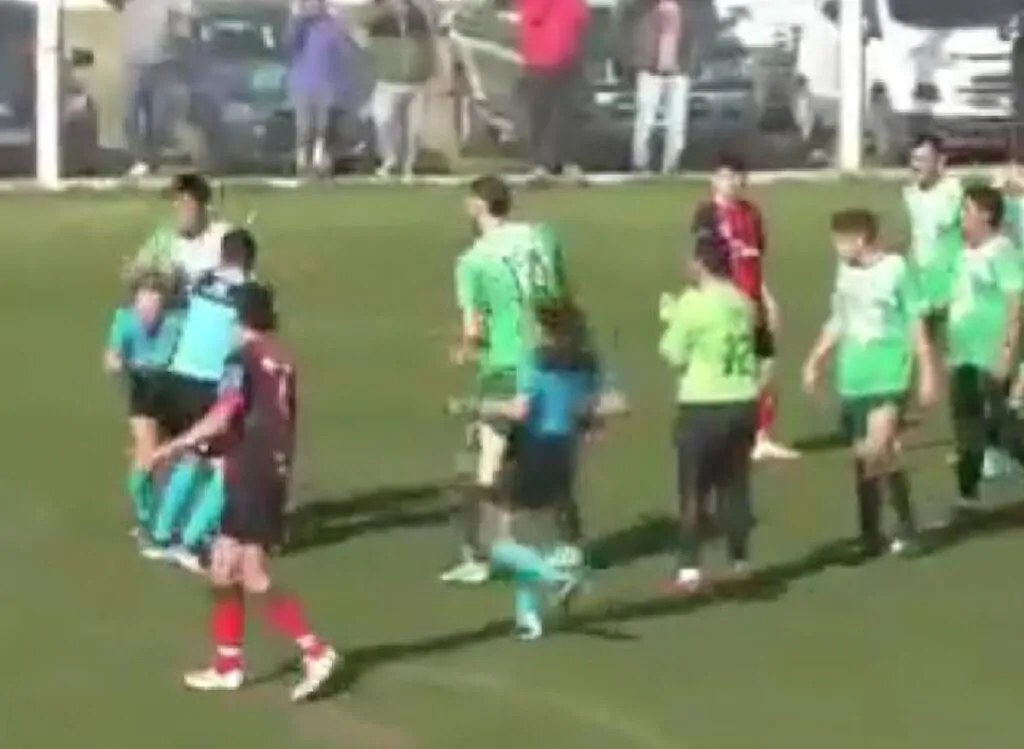aggressione arbitro
