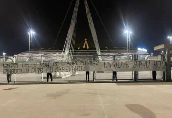 striscione Gatti Pinsoglio