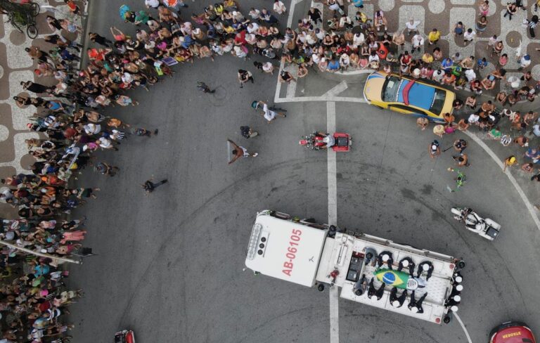 corteo Pelé