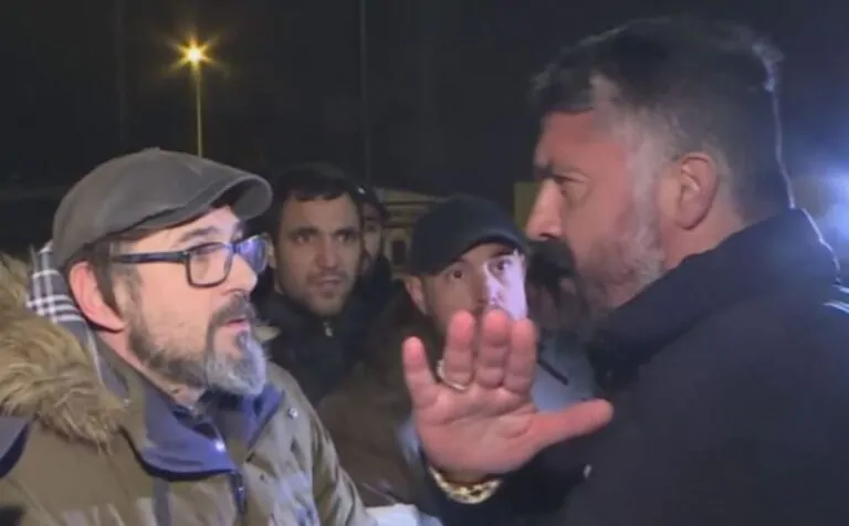 gattuso manata telecamera