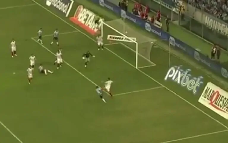 tripletta Suarez