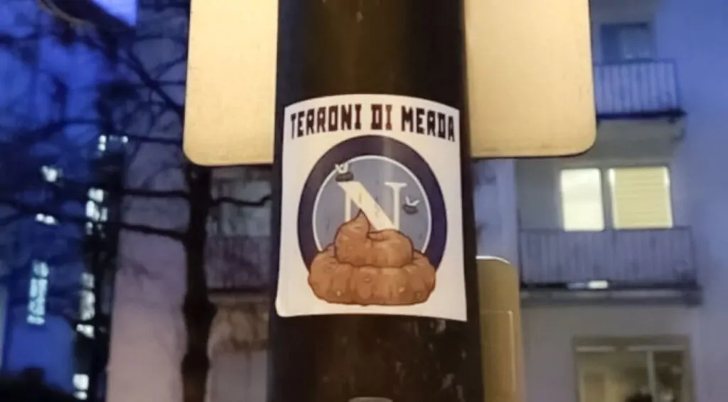 adesivi eintracht napoli