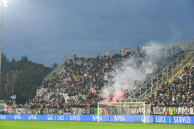 tifosi spezia juventus