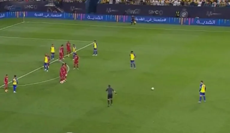cristiano ronaldo gol punizione