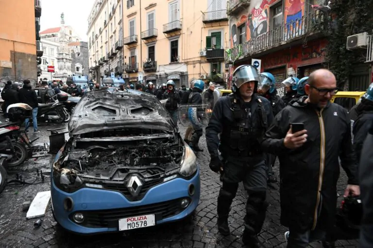 scontro Napoli Francoforte