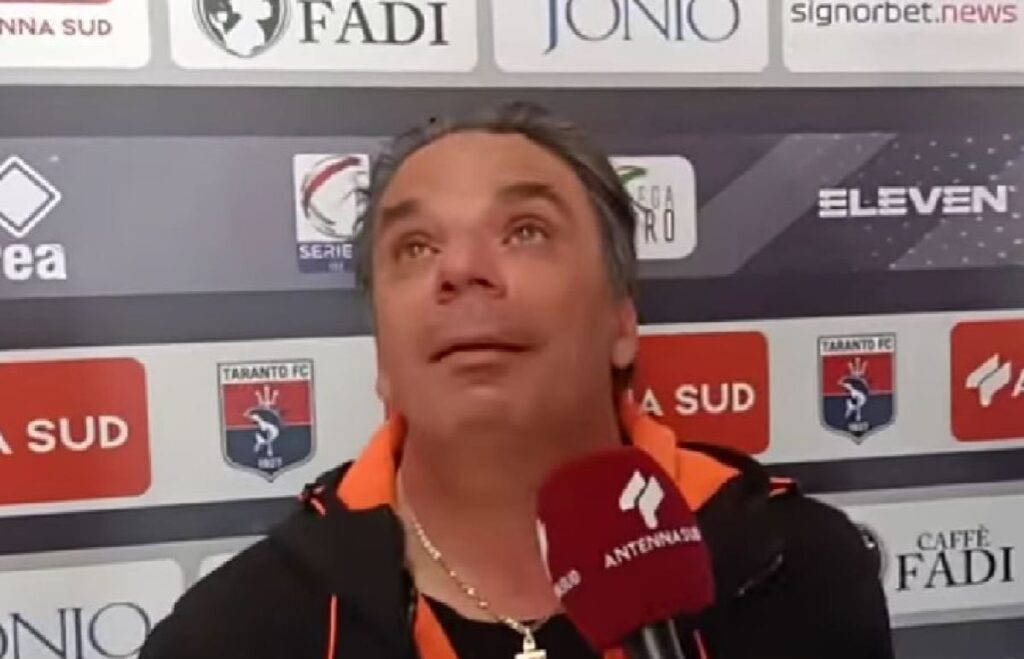 Ezio Capuano lacrime