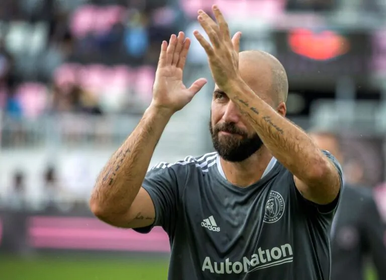 Higuain
