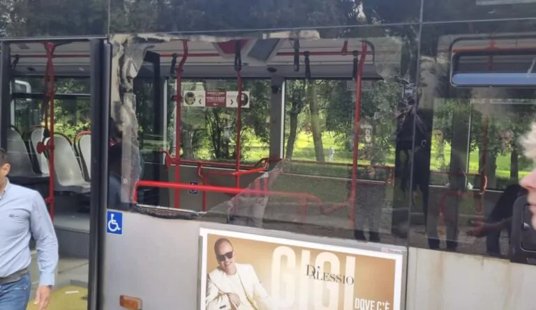 autobus tifosi Leverkusen