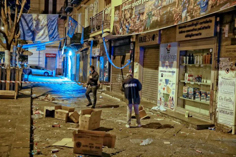 morto festa napoli