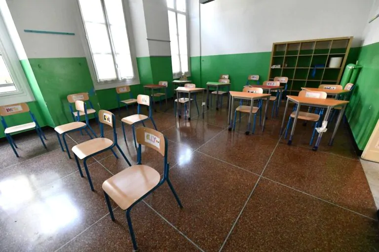 Banchi scuola