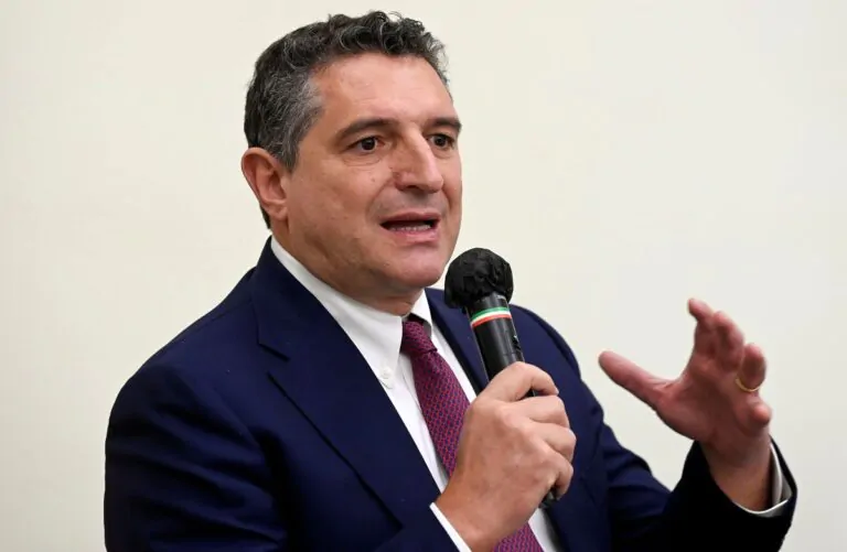 De Siervo