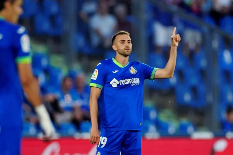 Borja Mayoral