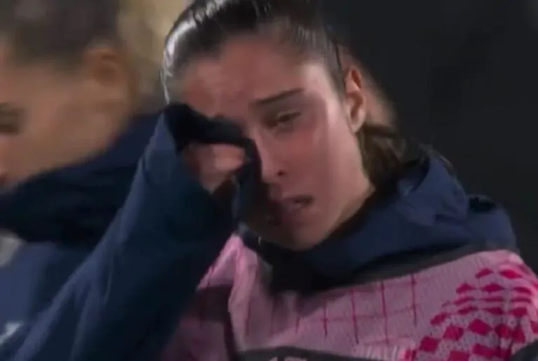 Giulia Dragoni lacrime